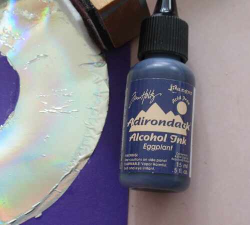 Anleitungen, Tipps, Tricks und Workshops rund um Adirondack Alcohol Ink bei scrapastic.com