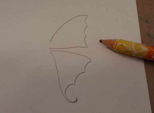 Schmetterlingsflügel oder Elefflügel simpel und einfach selber zeichnen. Scrapastic.com Schritt für Schritt Anleitung